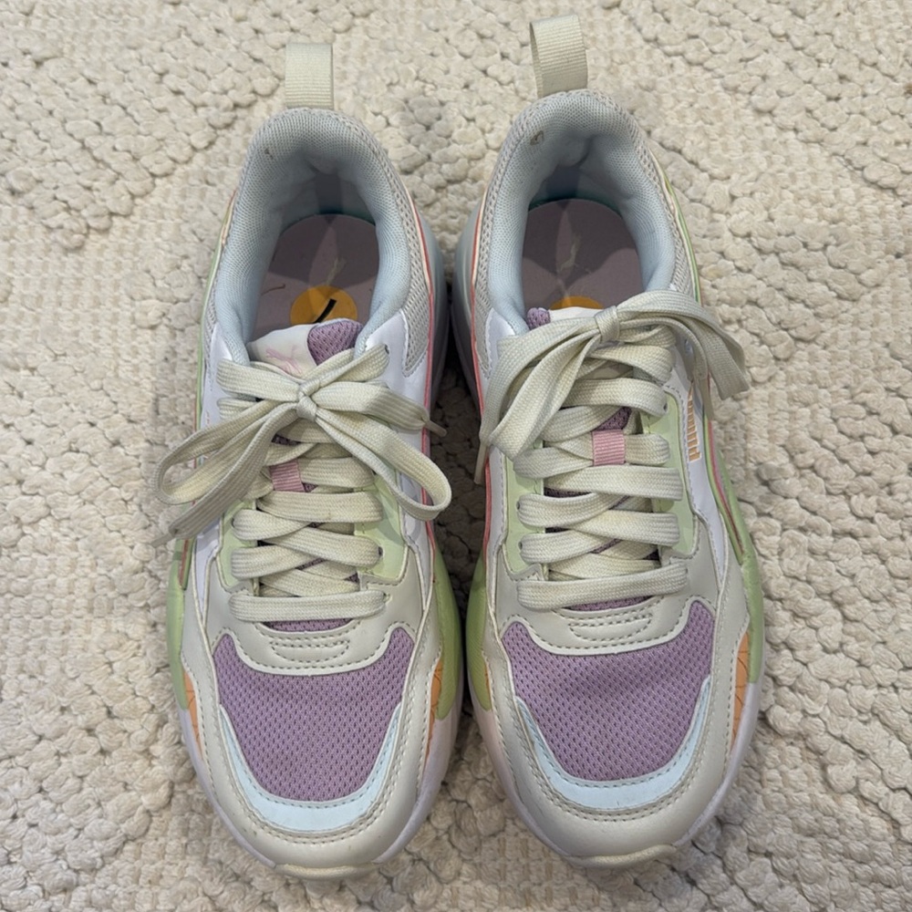 PUMA SNEAKERS